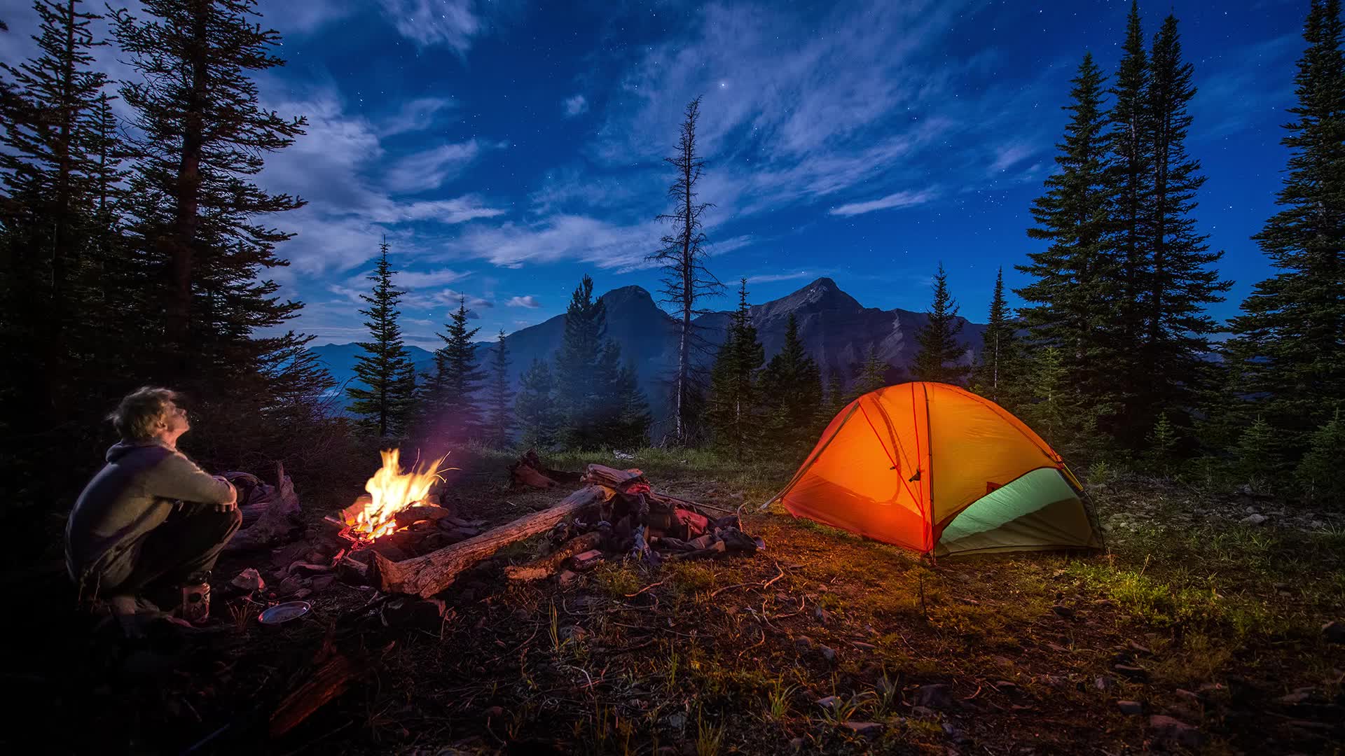 camping-in-the-pacific-northwest-increases-in-popularity-jaron-witsoe